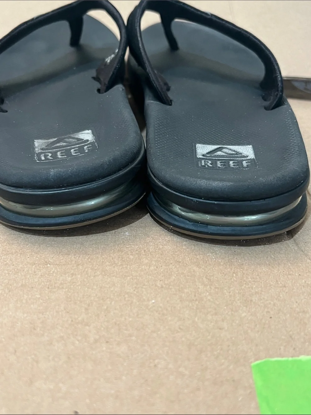 Reef Black Mens Flip Flop Sandals Size 10